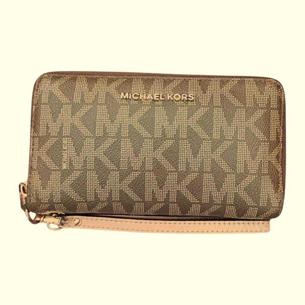 Michael Kors Logo Jet Set Multifunction Phone Case Zipoy Wallet Wristlet EUC